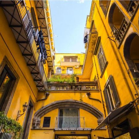 Appartamenti San Gregorio Armeno Napoli Eksteriør billede