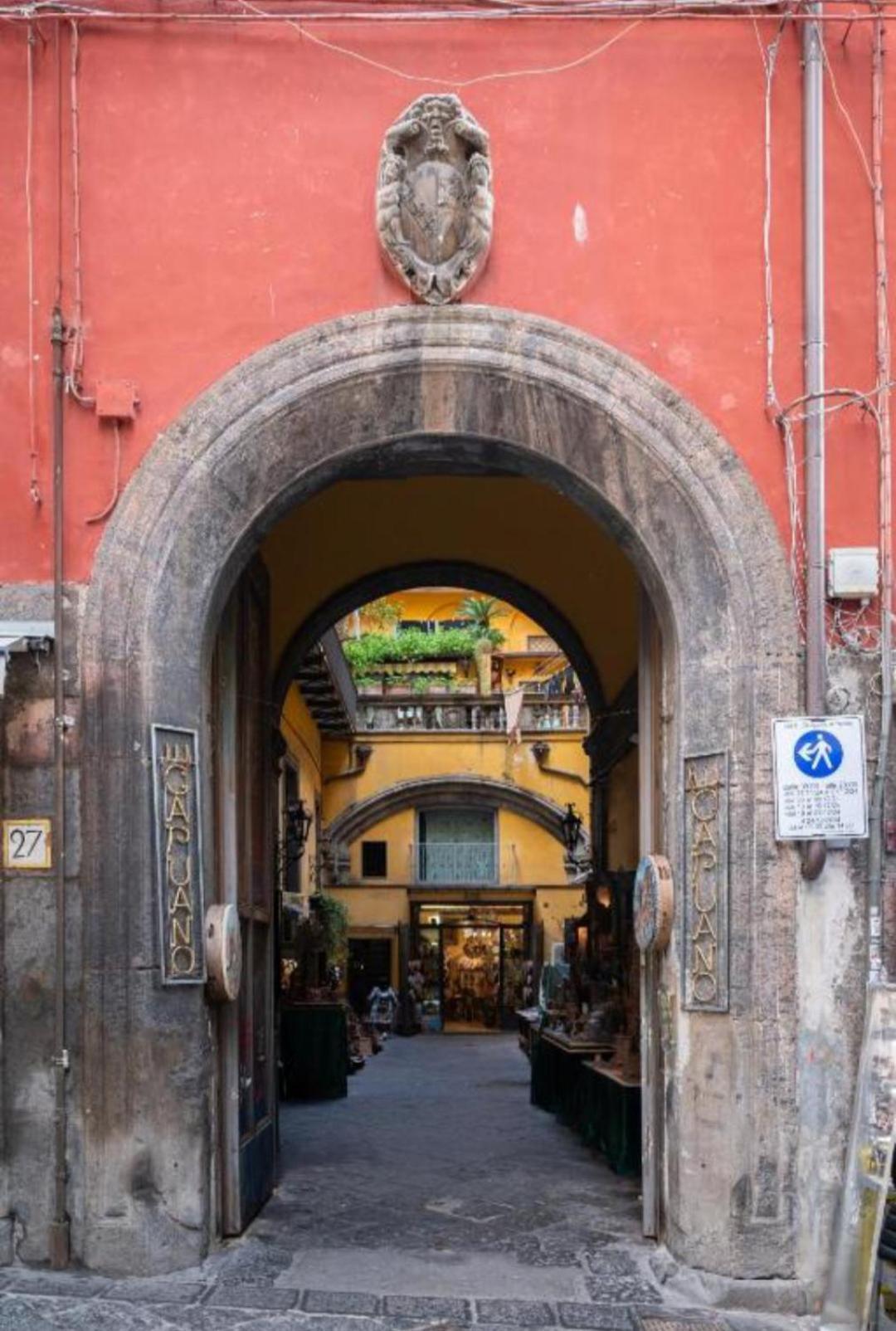 Appartamenti San Gregorio Armeno Napoli Eksteriør billede